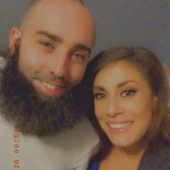 Meet your Posher, Dani - Picture 3 of 7